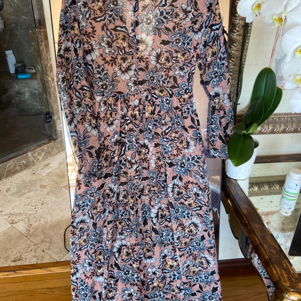 For love and Lemons dress - Picture 2 of 3